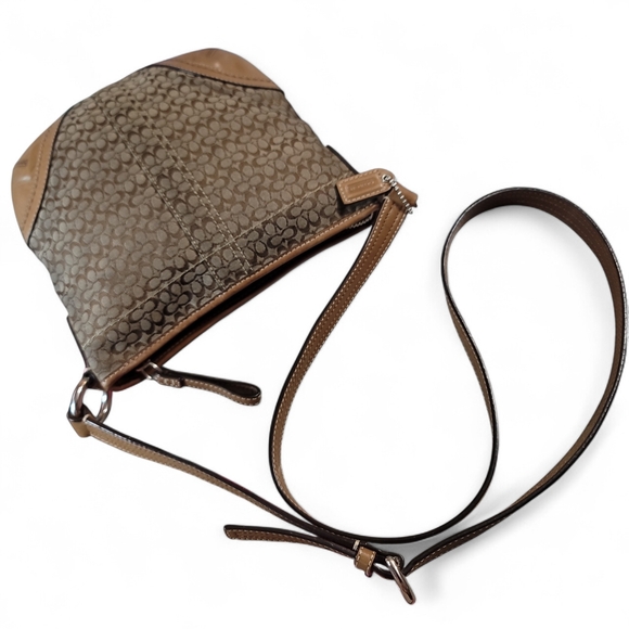 COACH Vintage Small Tan Signature Crossbody Bag In EUC - Picture 7 of 10